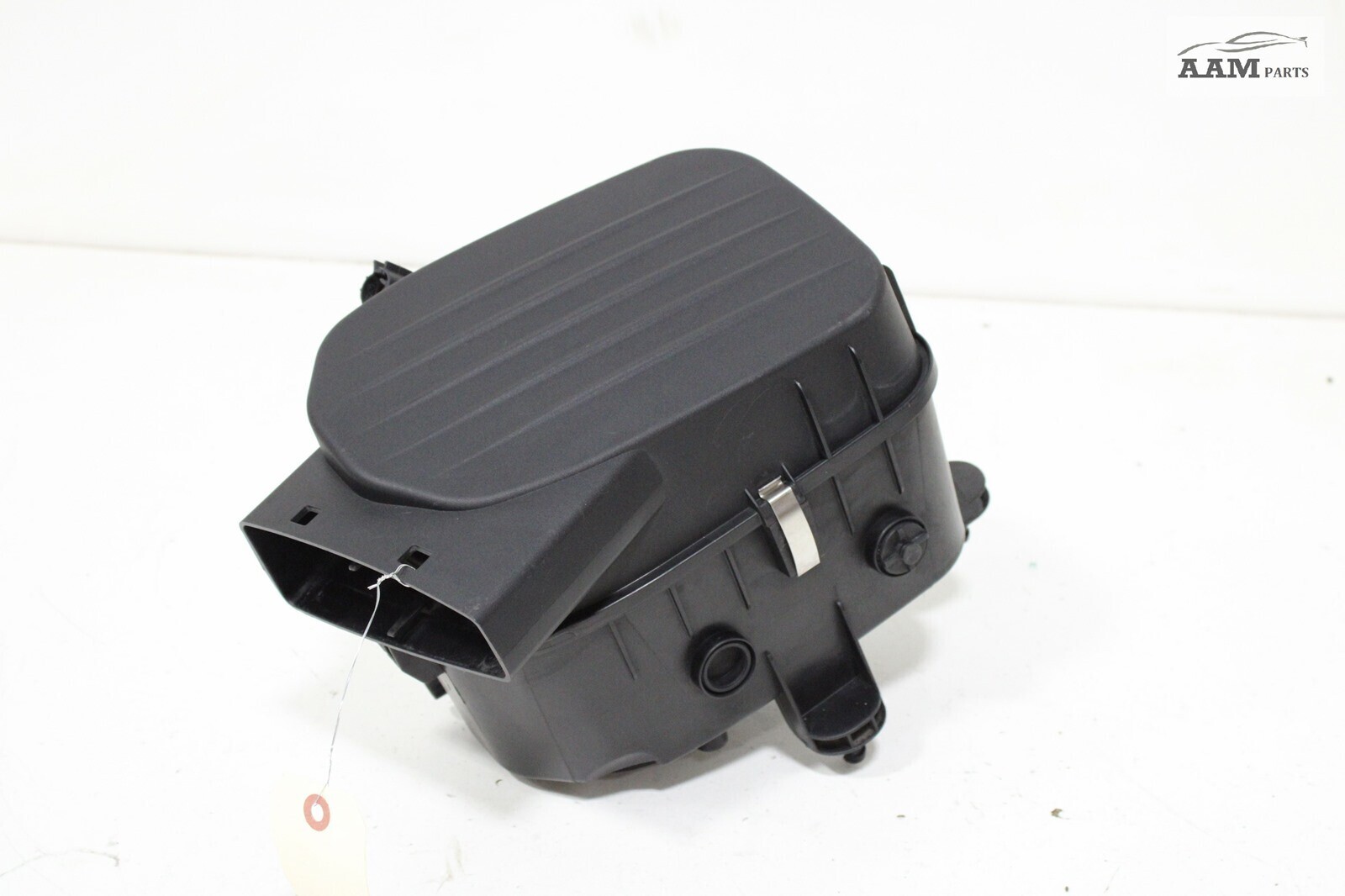 2014-2020 MASERATI GHIBLI 3.0L LEFT SIDE AIR INTAKE CLEANER FILTER BOX OEM