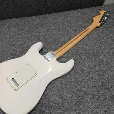 FENDER PLAYER STRAT HSS MN PWT Electric Guitar | eBay