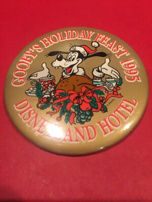 Disney Goofy Goofy's Holiday Feast Pin Back Button 1995