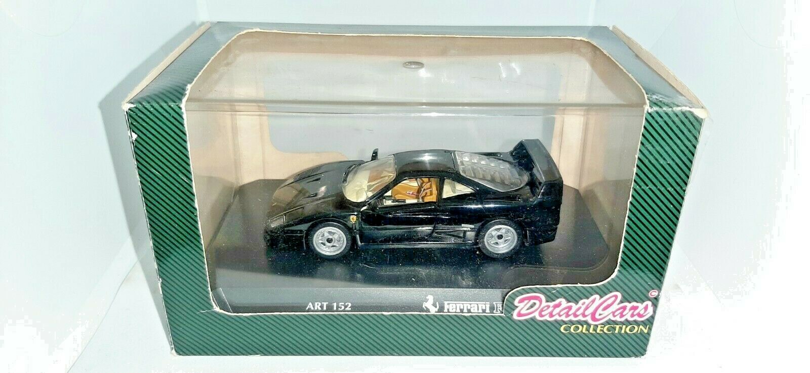 Foto 1 di 3