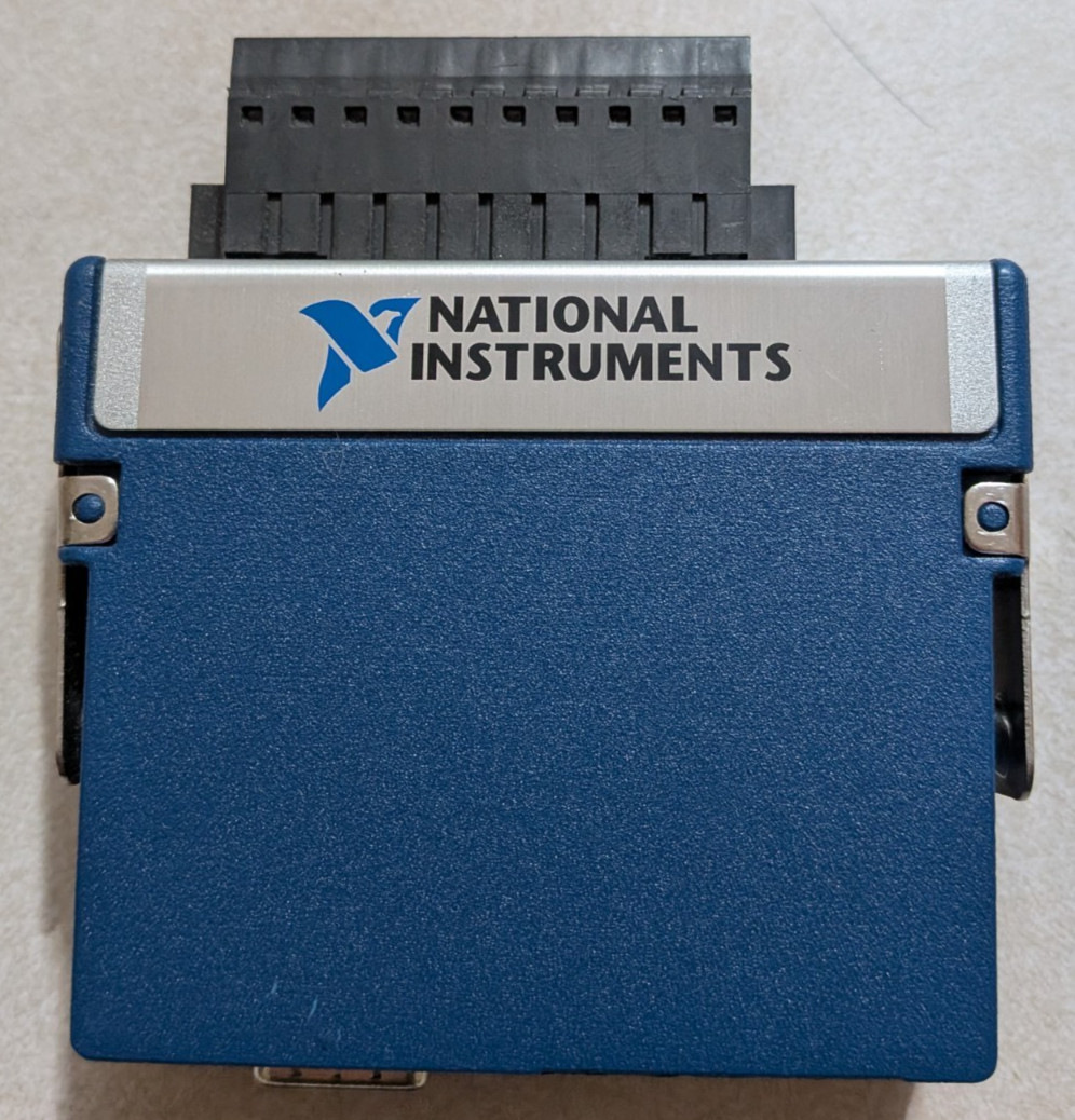 National Instruments NI 9421 Sinking Digital Input Module - 8 Channels 24V