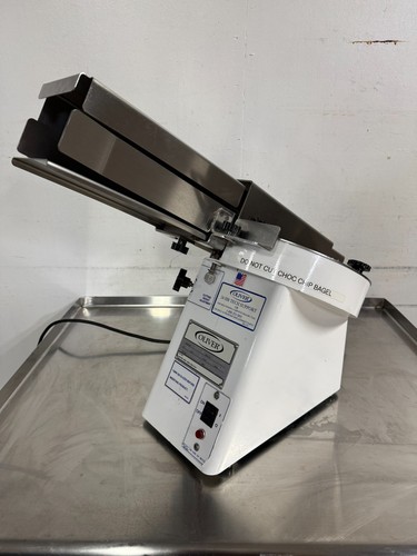 2014 Oliver 702-N Bagel Slicer