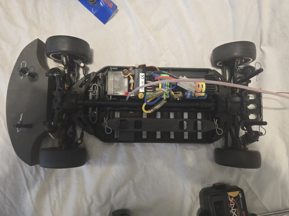 Team Associated Tc3 Factory Assembled! - Image 2 of 4