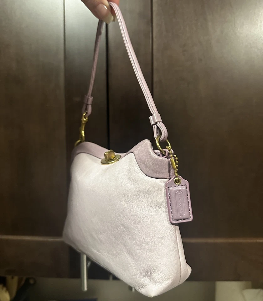 Coach Vintage  turnlock  Leather Mini bag wristlet with hangtag in lavender  - Image 2 of 4