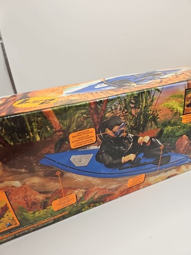 BOXED VINTAGE ACTION MAN 2 IN 1 CANOE HASBRO 1996 New - Picture 8 of 12