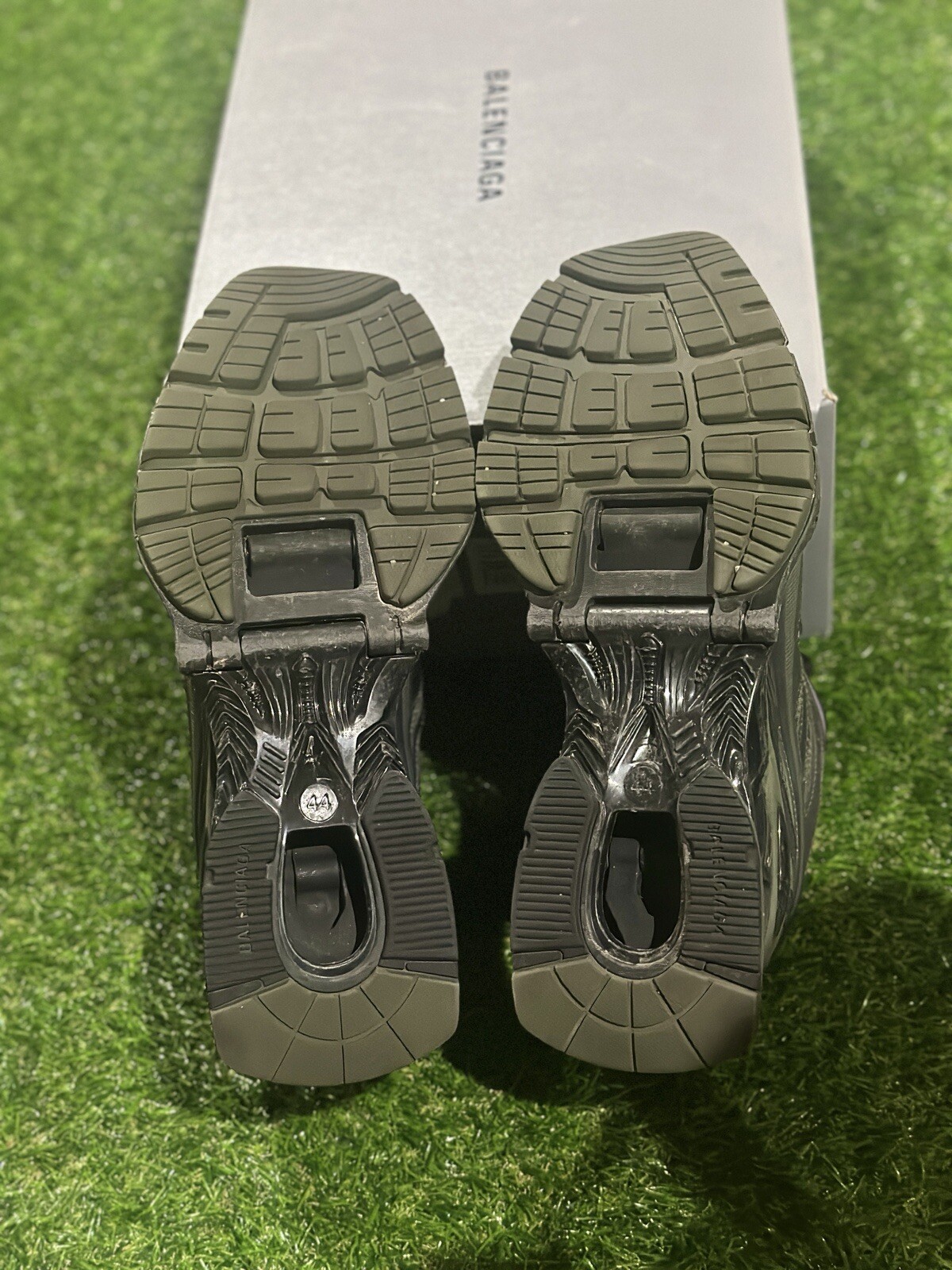 Balenciaga Expander Olive Size 11 image 6