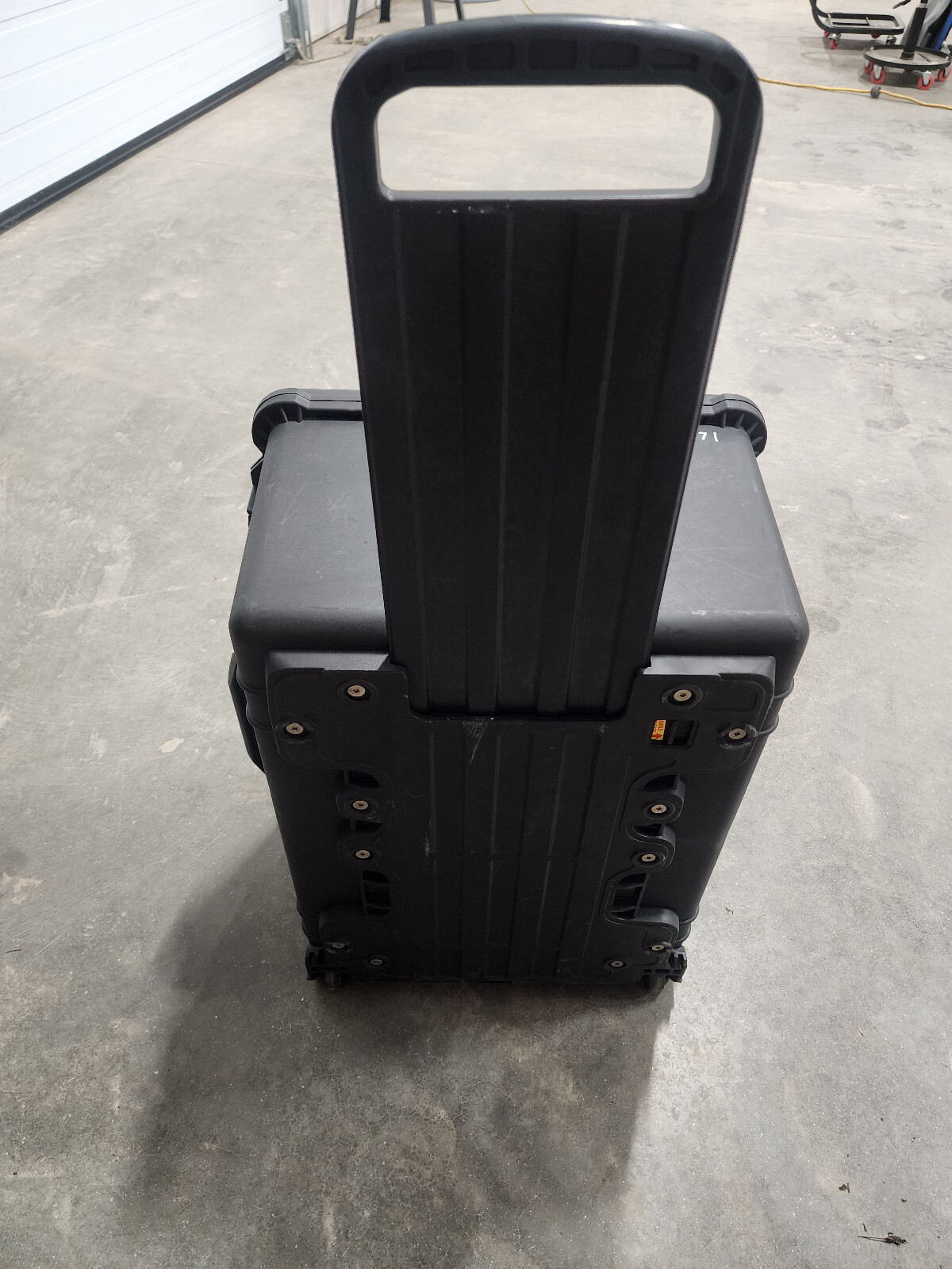 Pelican Case 1620 Hard Case With Foam Black Hard Rolling Travel Case eBay