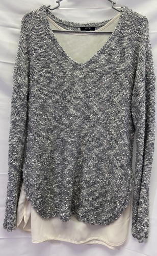 Apt 9 Gray/White Tunic Sweater sequins 