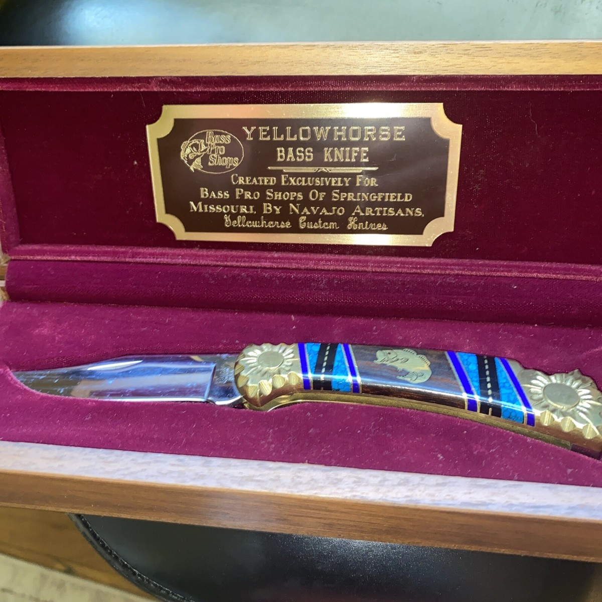 Custom Buck Bass Pro 112 Lockback-David Yellowhorse-1-300-1995 In