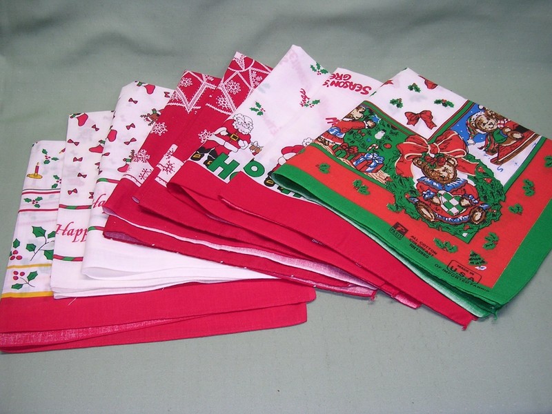 8 Christmas Bandannas, 5 Different Designs, Paris Neckwear, Made in USA, NOS