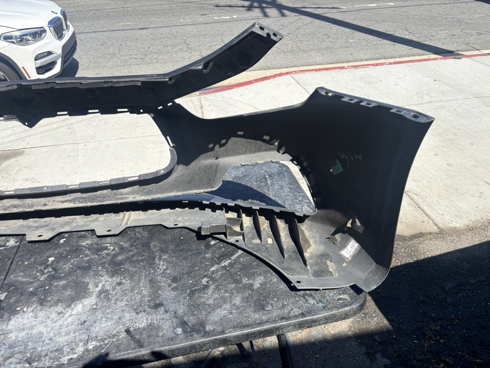 2014-2017 Maserati Ghibli Front Bumper Cover OEM 670010937