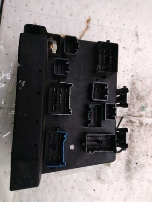 Fuse Box Engine Compartment Fits 04-06 PACIFICA 665218