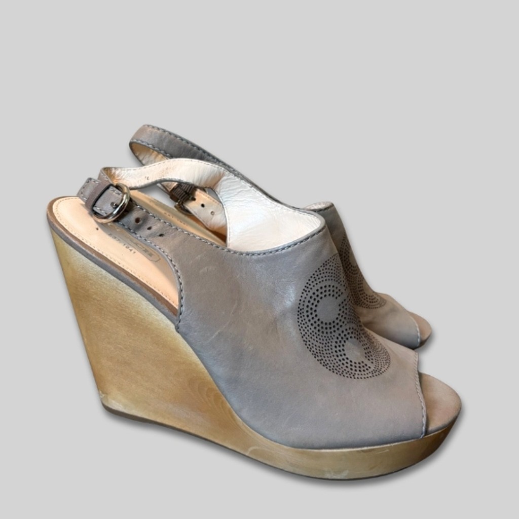 Coach Jade Wedge Platform Leather Laser Cut-out Open Peep Toe Taupe Gray W 11B