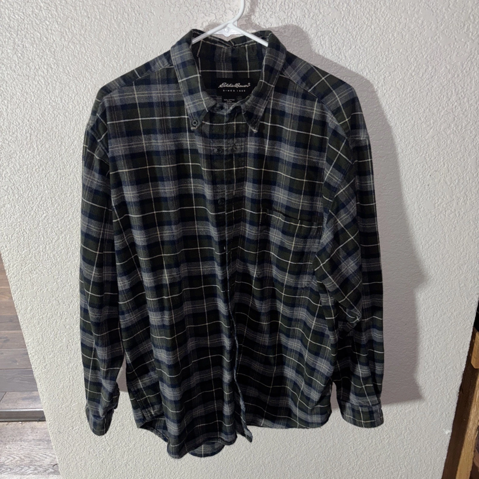 Eddie Bauer Green Plaid 100% Cotton Flannel Shirt | Men's L
Opens in a new window or tab