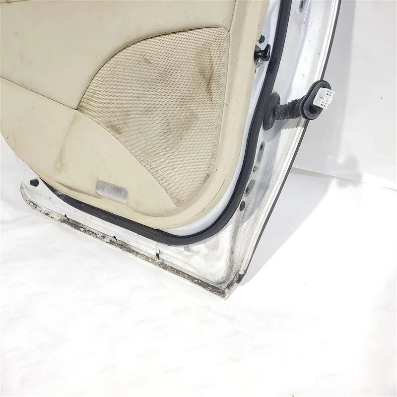 Porta traseira esquerda acabamento solto fabricante de equipamento original 2007 2008 2009 2010 2011 2012 Lexus ES350 - Imagem 4 de 4