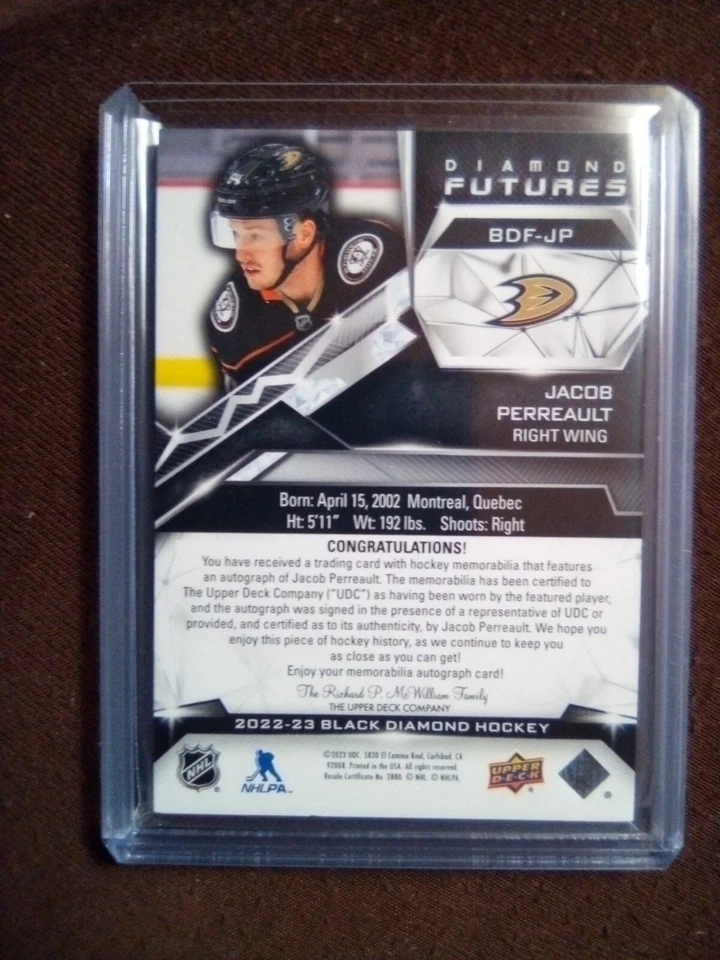 22-23 UD Black Diamond Futures Jacob Perreault Rookie Patch Auto 24/25 - Image 2 of 2