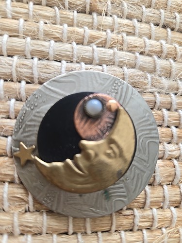Vintage Mixed Metal Man In the Moon Brooch Pin Silver Copper Gold Jewelry Star - Picture 4 of 5
