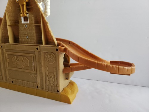 Mattel 2005 Matchbox Search for the Mummy's Gold Adventure Playset J1811 Works! - Picture 7 of 19