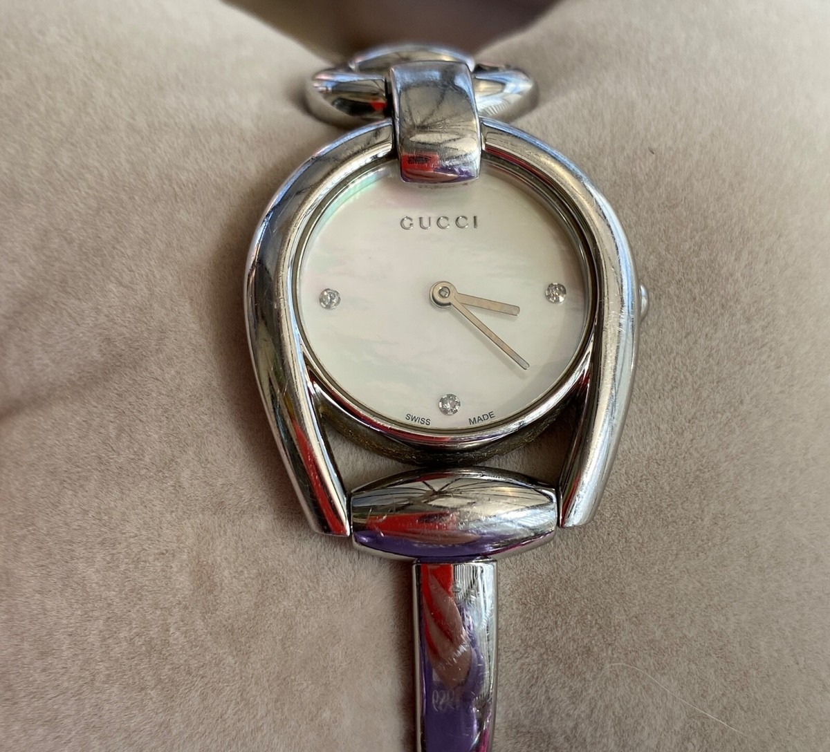 Genuine Gucci horsebit bangle watch diamonds mother of pearl