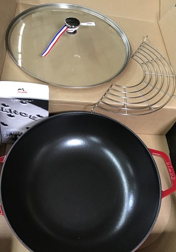 ⚡️STAUB Cast Iron Perfect Pan 4.5-quart Cherry ‼️ Small Peel - See Pictures ‼️