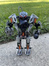 LEGO BIONICLE TITAN WARRIOR EXO TOA (8557) INCOMPLETE - Read