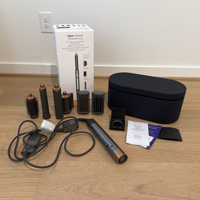 Dyson Airwrap Complete Long   excellent, Used Once, All Attachments & Box