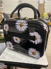 Triforce Daisies Makeup Bag Hard shell Beauty Case Brand New — photo 3