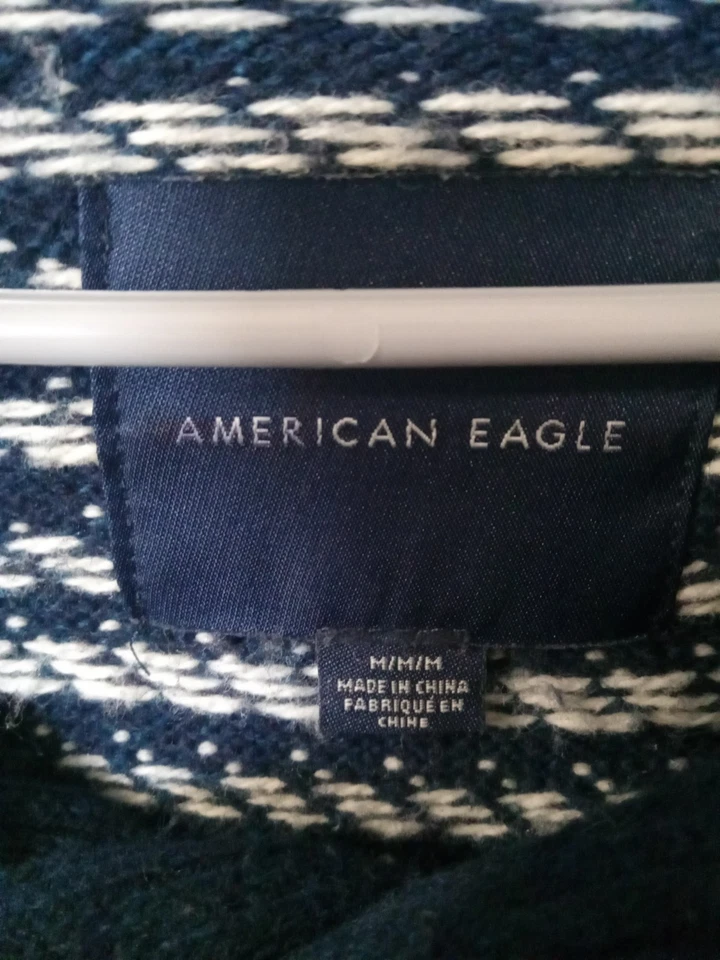 Vintage American Eagle Navy Knit Cardigan Sweater Size Medium - Image 4 of 4