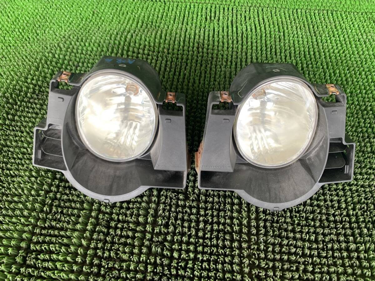 JDM Toyota Voxy AZR60G AZR65G Left & Right Fog Lamps KOITO 42-34