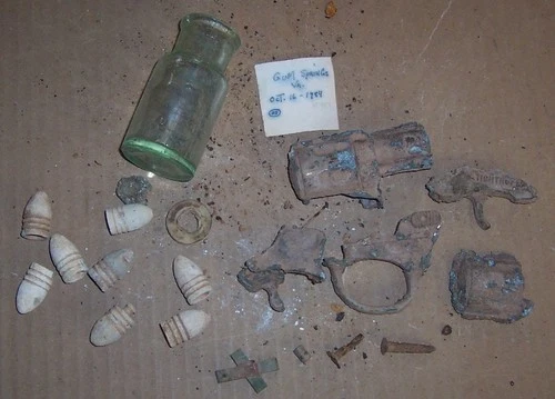 LOT OF CIVIL WAR & OTHER RELICS DUG AT GUM SPRINGS VA Bullets Hammond Collection