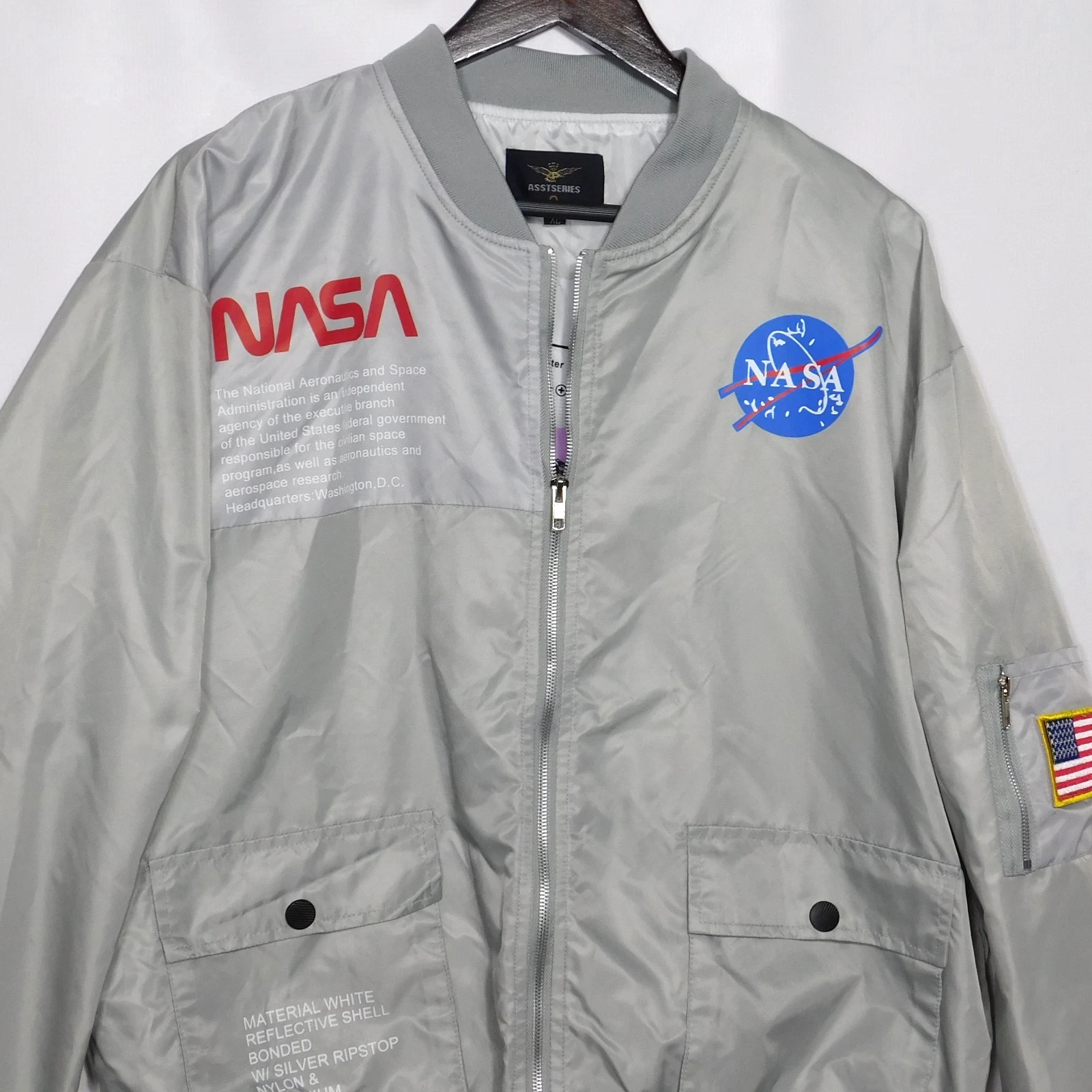 AsstSeries NASA Bomber Jacket Mens Mens XL Silver Streetwear Y2K Space Retro image 4