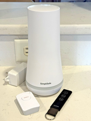 SimpliSafe SSBS3 Home Security Base Station w/AC Adaptor/Key Fob/Panic Button