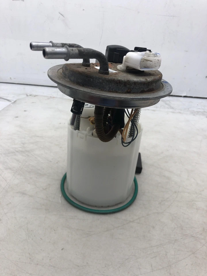 2017-2020 CADILLAC ESCALADE ESV OEM 6.2L TANK MOUNTED FUEL PUMP 13513338 - Image 2 of 4