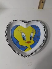 Tweety Bird Six Flags 1995 Child Dinner Plate by Selandia Not Microwavable