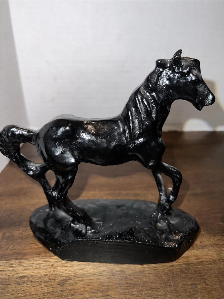 Juego de 2 caballos artesanales hechos de carbón por Coal Crafters Inc Foto 2 de 4