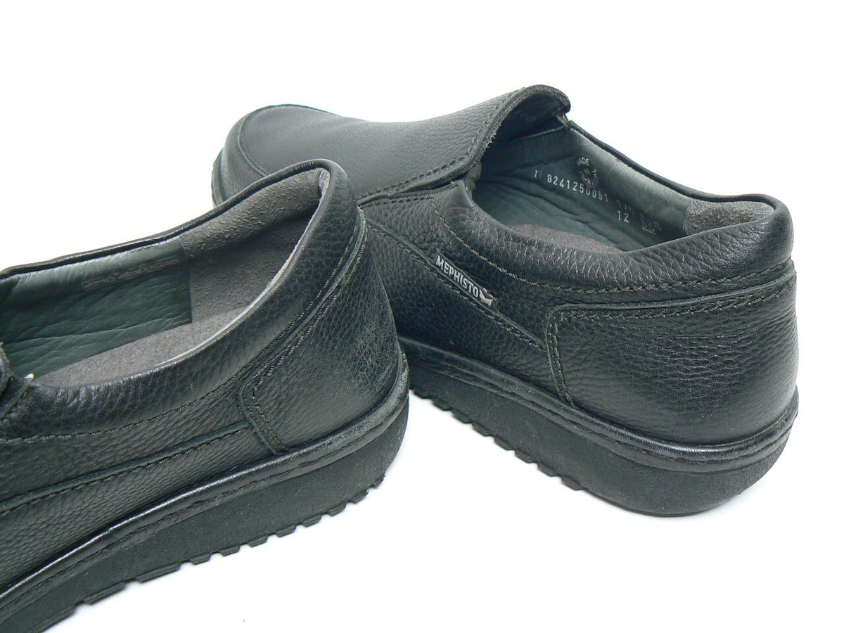 MEPHISTO Ewald Black Pebbled Leather Slip On Loafers Men display picture 1