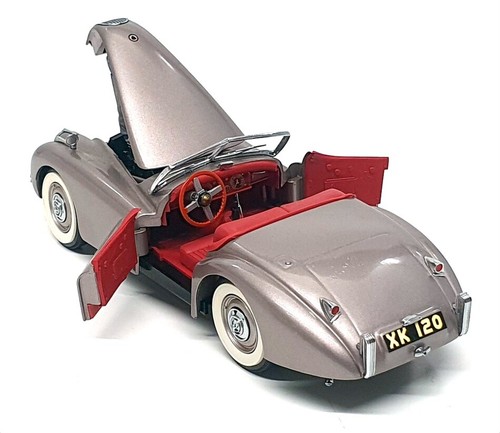 Danbury Mint 1/24 Scale DM5724 - 1949 Jaguar XK120 - Met Grey - Picture 4 of 5