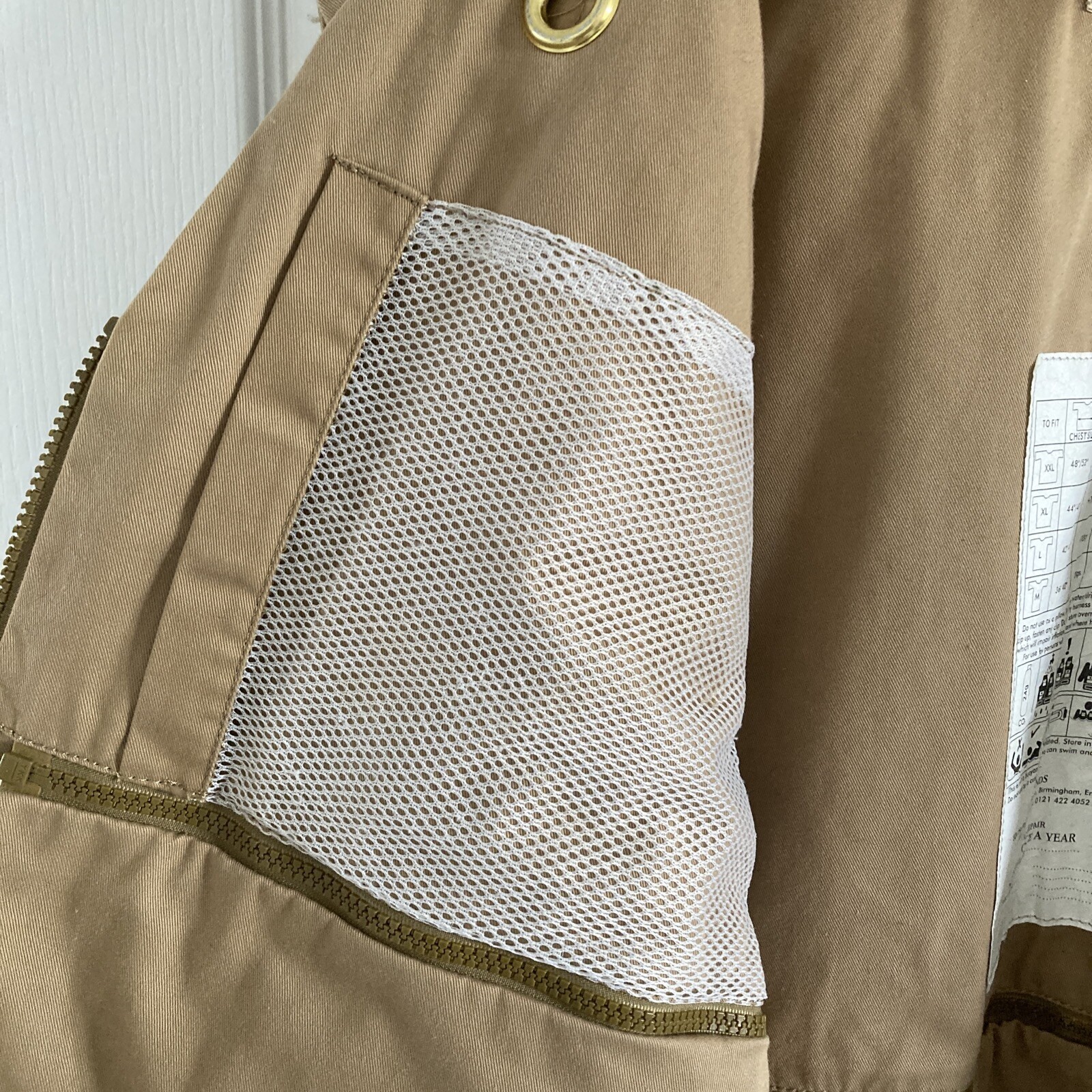 Fly Fishing Vest Englands Doctors 2XL eBay