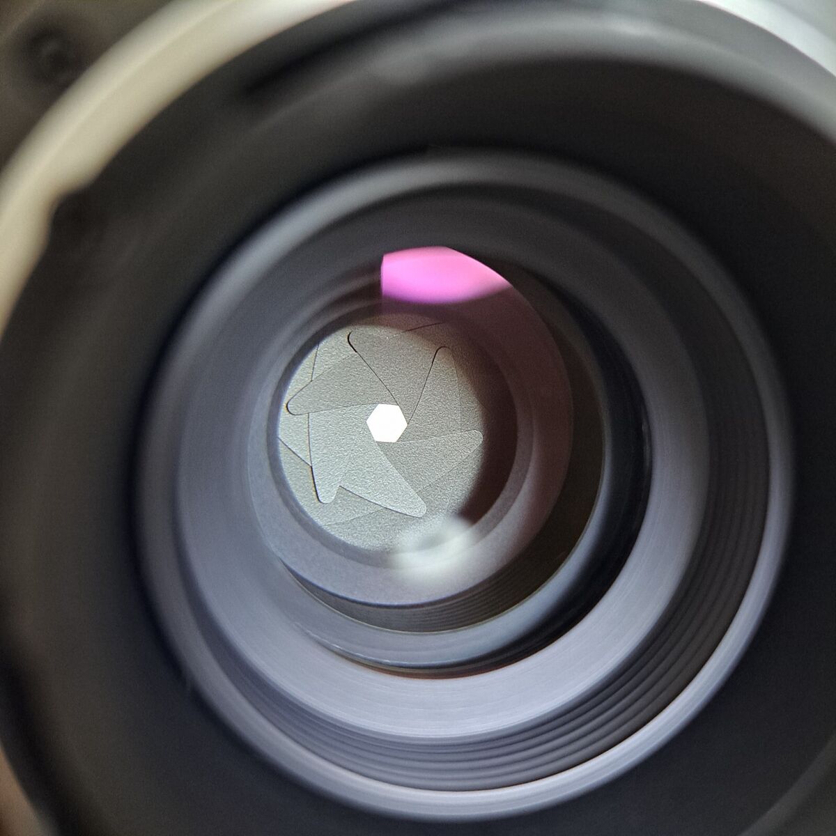 CONTAX Carl Zeiss Sonnar T* 100mm F/3.5 MMJ MF Lens for CY CONTAX Carl Zeiss Sonnar T* 100mm F/3.5 MMJ MF Lens for CY