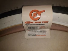 Cheng Shin C241 Street Bicycle Tire (Wire Bead, 26 x 2.125, White Wall) 