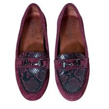 Vionic Dayna Moccasin Loafer Horsebit Snake Suede Burgundy size 8