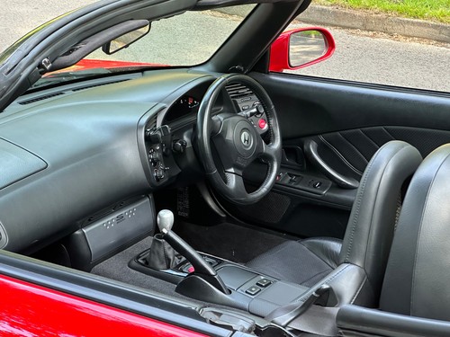 Honda S2000 - Picture 12 of 14