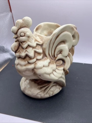 SHAWNEE CHICKEN/ROOSTER PLANTER #503....BROWN/CREAM TONE