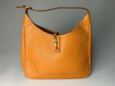 Hermès Trim 31 Togo Leather Shoulder Bag in Golden/Gold Hardware