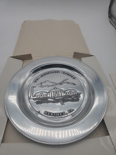Rare Vintage Hershey, Pennsylvania The Chocolate Factory Wilton Pewter Plate - Picture 3 of 5