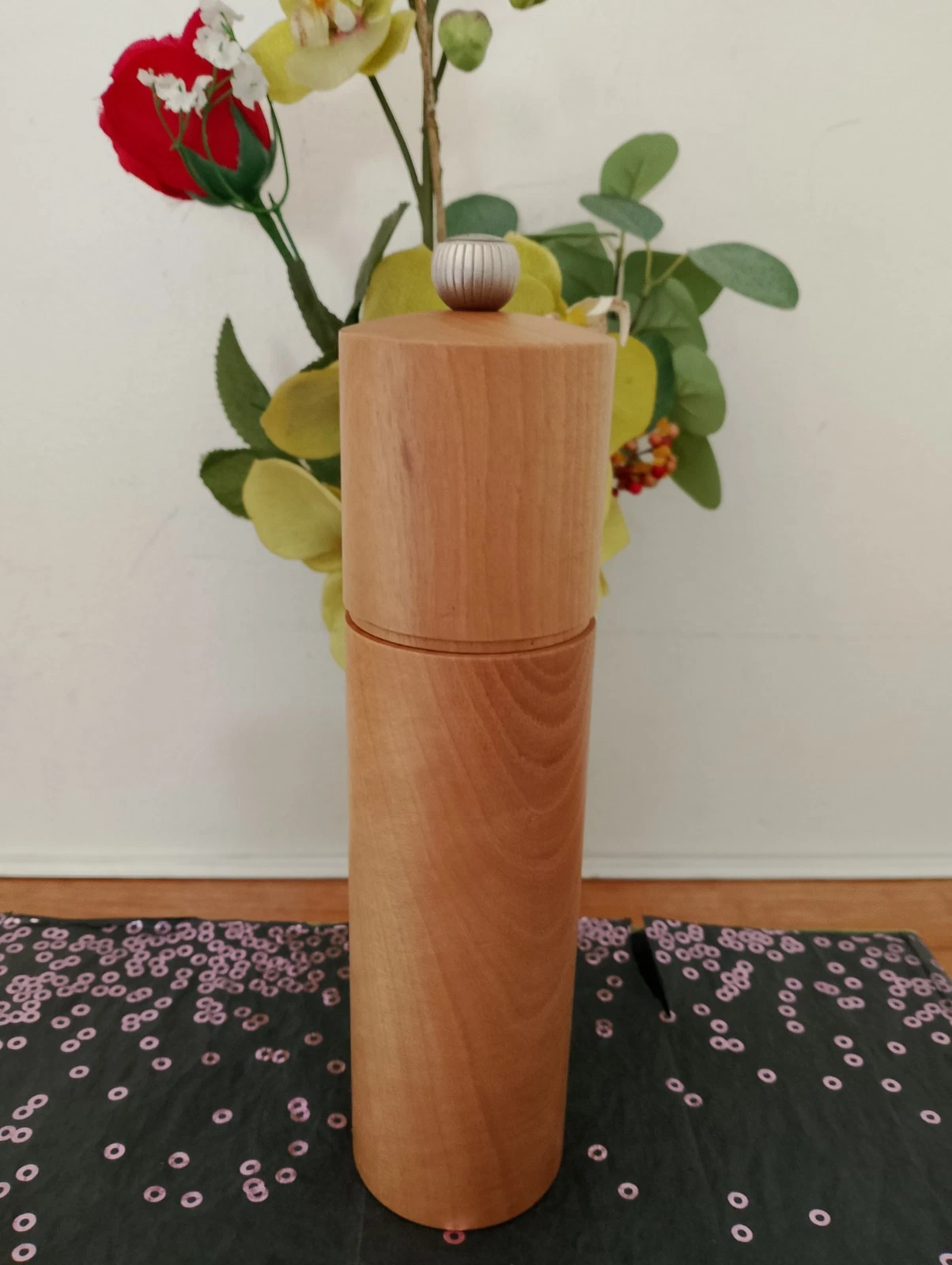 peugeot pepper mill grinder walnut wood 8”