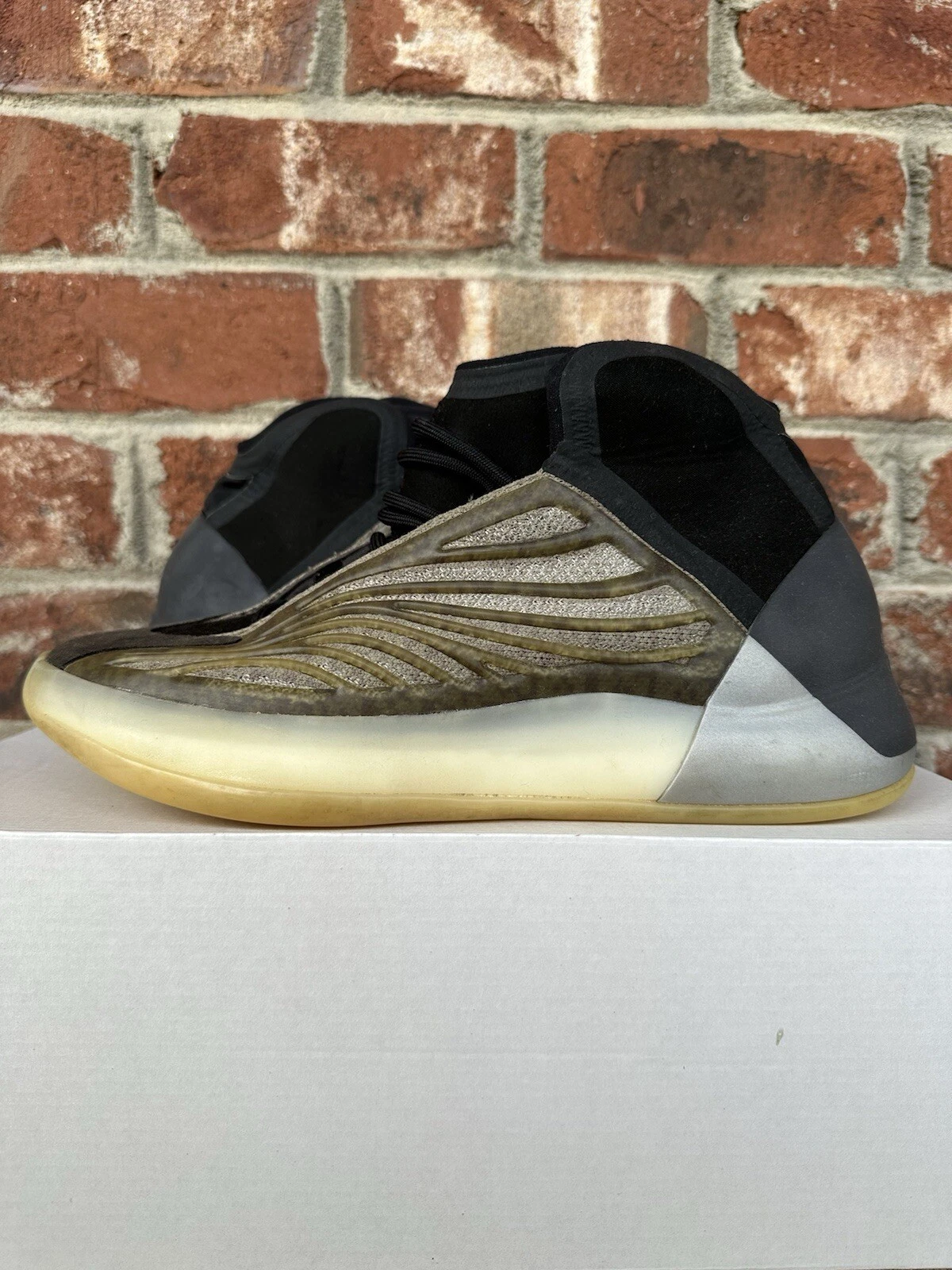 Adidas Yeezy Quantum Barium taglia 8