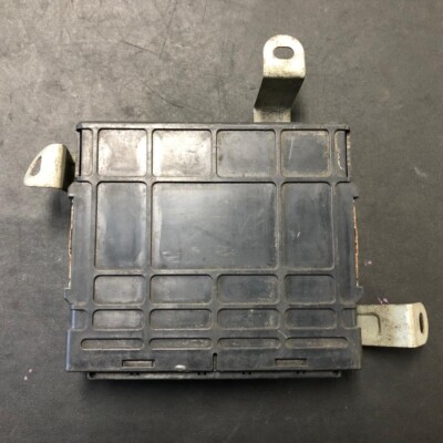 MAZDA BONGO FRIENDEE Engine Control Unit ECU WLF8-18-881A Used