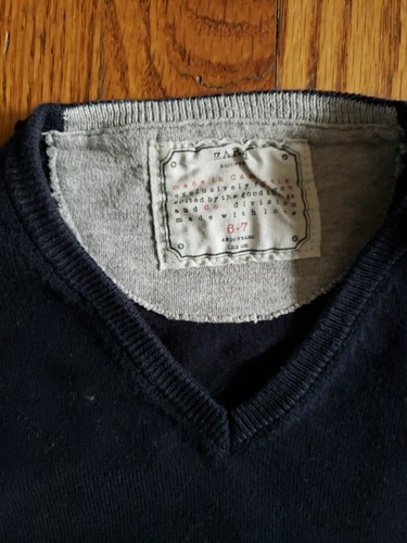 BOYS 6-7 ZARA LIGHTWEIGHT SOLID V-NECK SWEATER - Picture 2 of 5