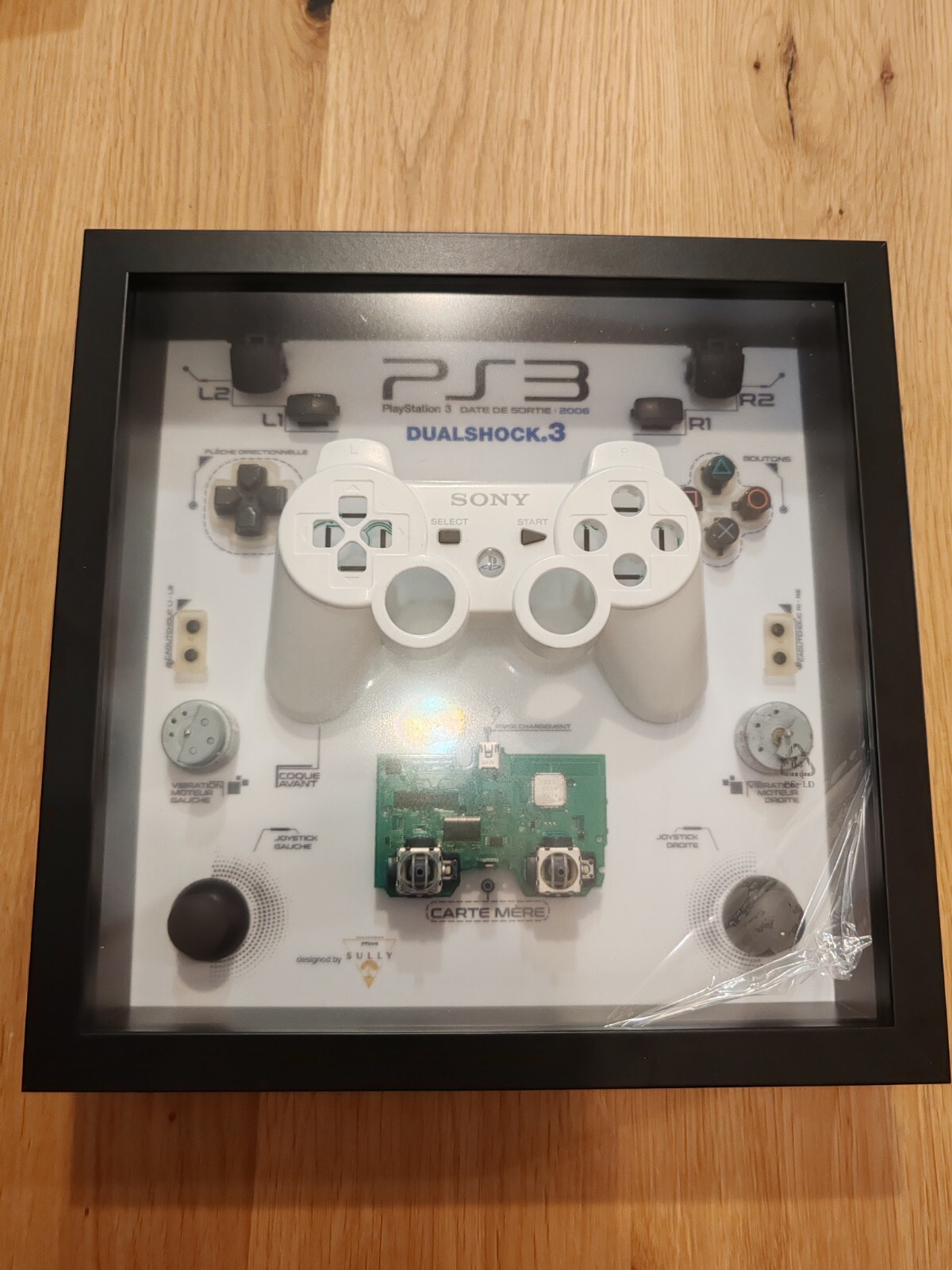 Cadre diorama shadowbox 3D manette PS3 pour sublimer votre setup gaming et bureau